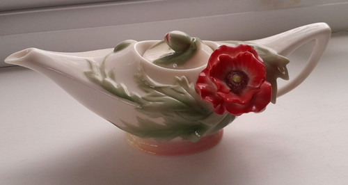 Franz porcelain poppy flower - porcelain, ~