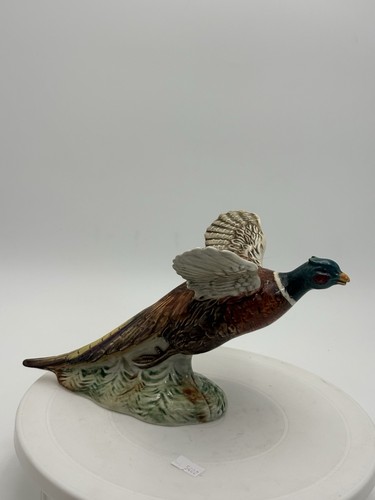 Beswick pheasant flying - pheasant,