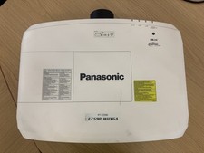 PANASONIC PT-EZ590 WUXGA HDMI/VGA Projector - White