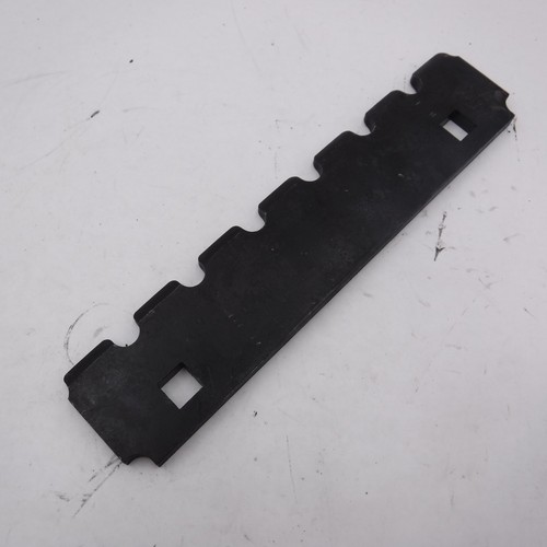 Hxe111121 wear plate feed - a-hxe111121,