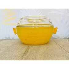 Primary yellow glass casserole