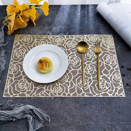 Gold place mats - place, set