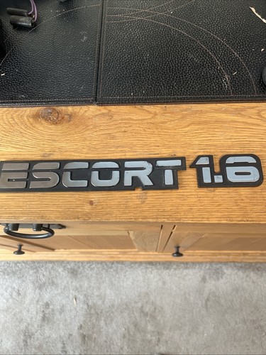 Classic escort badges - escort, 1.6
