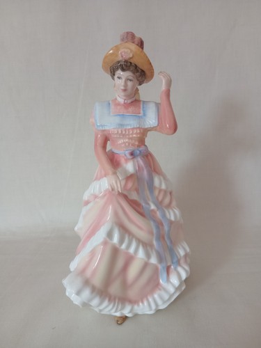 Royal doulton figurine sharon - royal,
