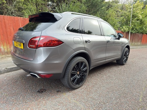 Porsche cayenne v6 - cayenne,
