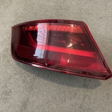 AUDI A3 TDI SE GENUINE  REAR TAIL LIGHT LEFT SIDE 8V4945095D/81100102