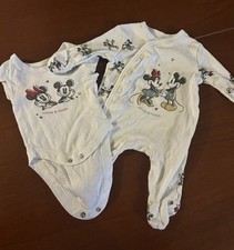 Disney Micky Mouse And Minnie 2 X Baby grows Sleep suits Newborn Play suits