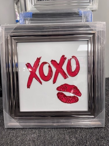 Xoxo lips wall art a - lips,
