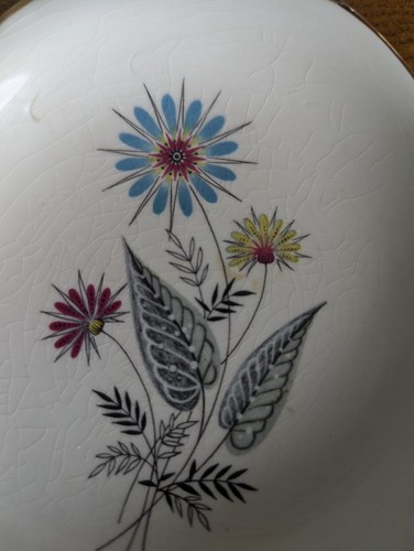 Beautiful small ceramic dish - , (