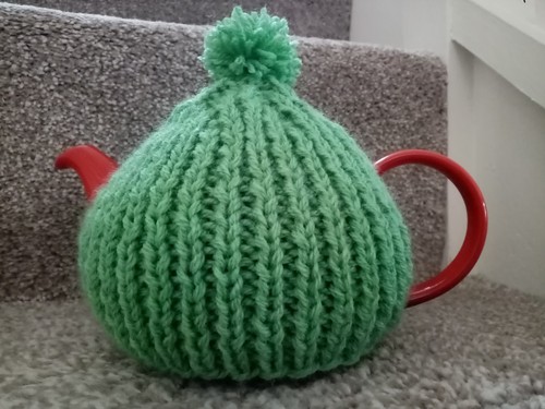 Hand knitted tea cosy - ,, fits