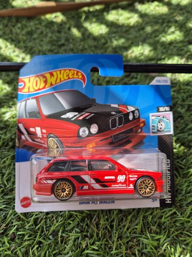 Hot wheels bmw wagon red - bmw,