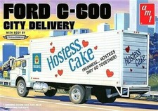 AMT Models 1:25 Ford C-600 City Delivery Truck Model Kit