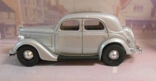 Dinky 1/43 Scale Diecast Model