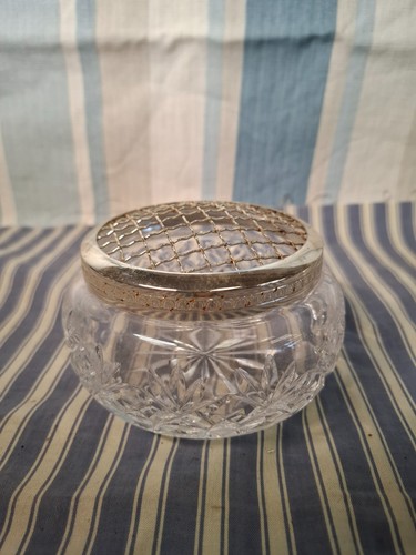 Rose bowl posy - rose, bowl/posy