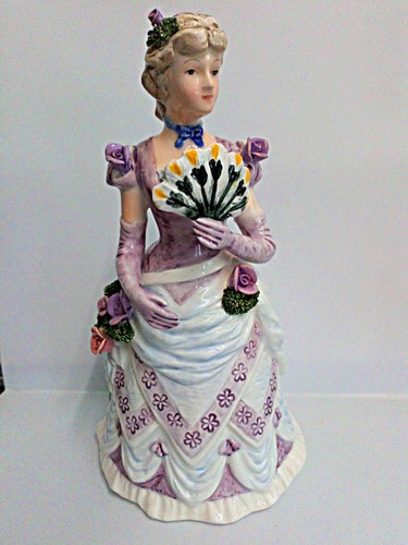 Vintage porcelain lady with - vintage,