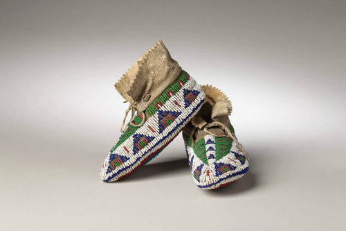 Arapaho beaded ceremonial - arapaho,