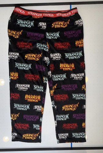 Stranger things pattern - things,