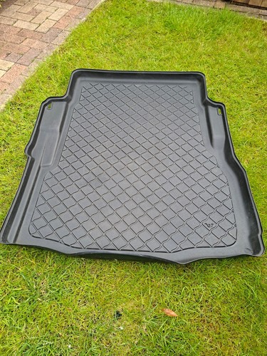 Boot liner for jaguar - xf, 2015+