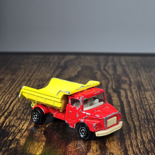Vintage 1970s majorette 205 - majorette,