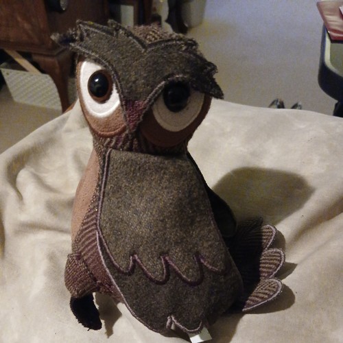 Dora designs wise owl - wise,