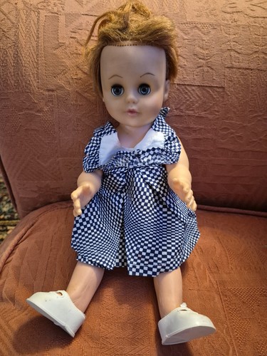 Vintage 1960 doll 13in - doll,