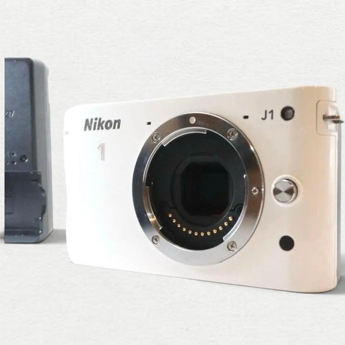 Nikon1 white compact - nikon1,
