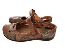 Naot Rongo Mary Jane Leather