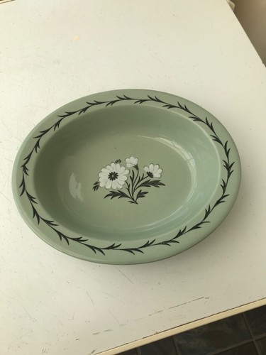 Wedgewood green veg bowl - wedgewood,