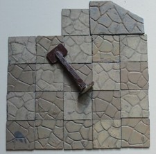 EARLY BRITAINS LEAD 22 FLORAL