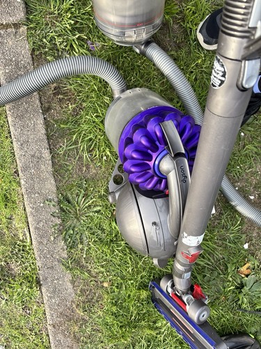 Dyson dc39 bagless cylinder - dyson,