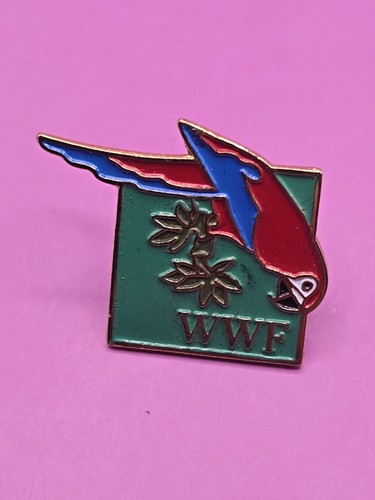 Pin badge metal vintage retro - vintage,