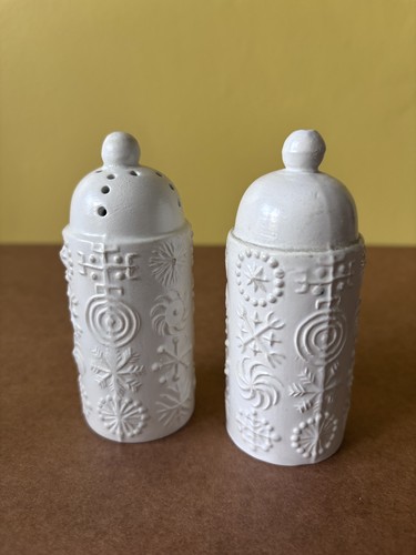 White portmeirion totem salt - totem,