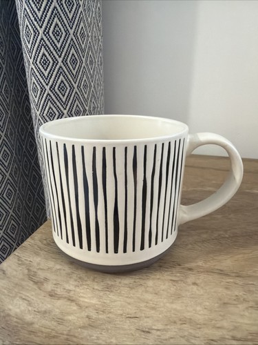Next mug black print - next, from