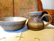 STONEWARE VINTAGE MILK JUG AND SUGAR BOWL
