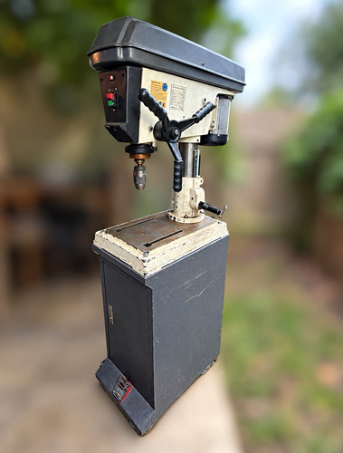 Axminster ed18fc pillar drill - axminster,