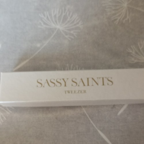 Sassy saints gold slanted - gold,