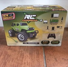 Boxed New Bright RC Chargers Jeep Wrangler Radio controlled USB Charging 2.4 GJz
