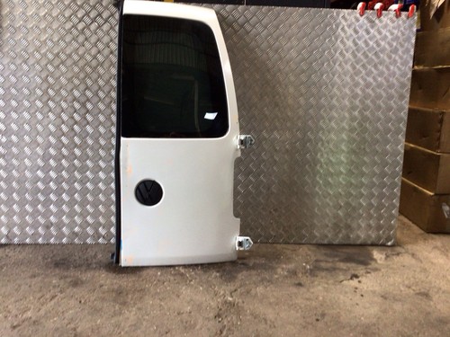 Volkswagen caddy maxi rear - maxi,