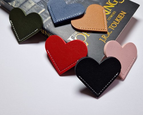 Leatherette heart bookmark - heart,