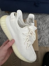 adidas Yeezy Boost 350 V2