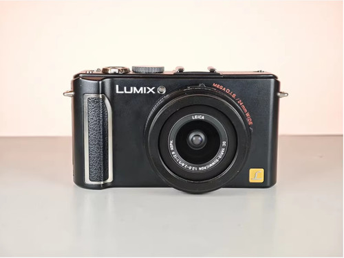 Panasonic lx3 10mp 24mm - panasonic,