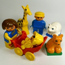 DUPLO Vintage MOTHER BABY Red
