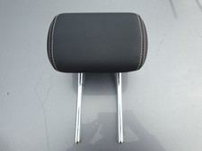 LAND ROVER RANGE ROVER EVOQUE L538 Rear Seat Head Rest Centre. 2011