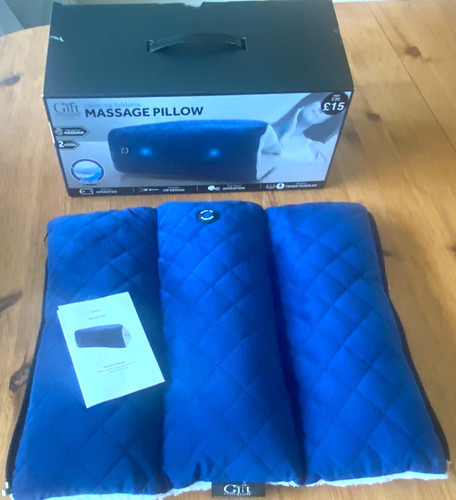 Vibrating foldable massage