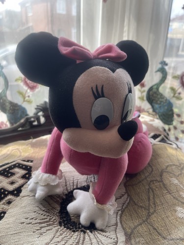 Crawling minnie mouse 1995 - crawling,