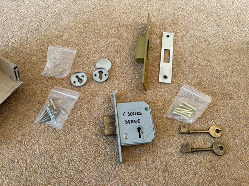 Union chubb series - /,