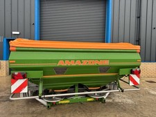 AMAZONE ZA-M 3600 ULTRA Hydro Mounted Fertiliser Spreader, Year 2012