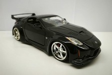 1:24 NISSAN 350Z 2003 Jada