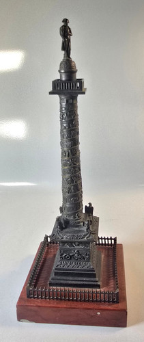 Antique grand tour bronze - grand,