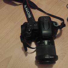 Sony Alpha A200 10.2MP DSLR